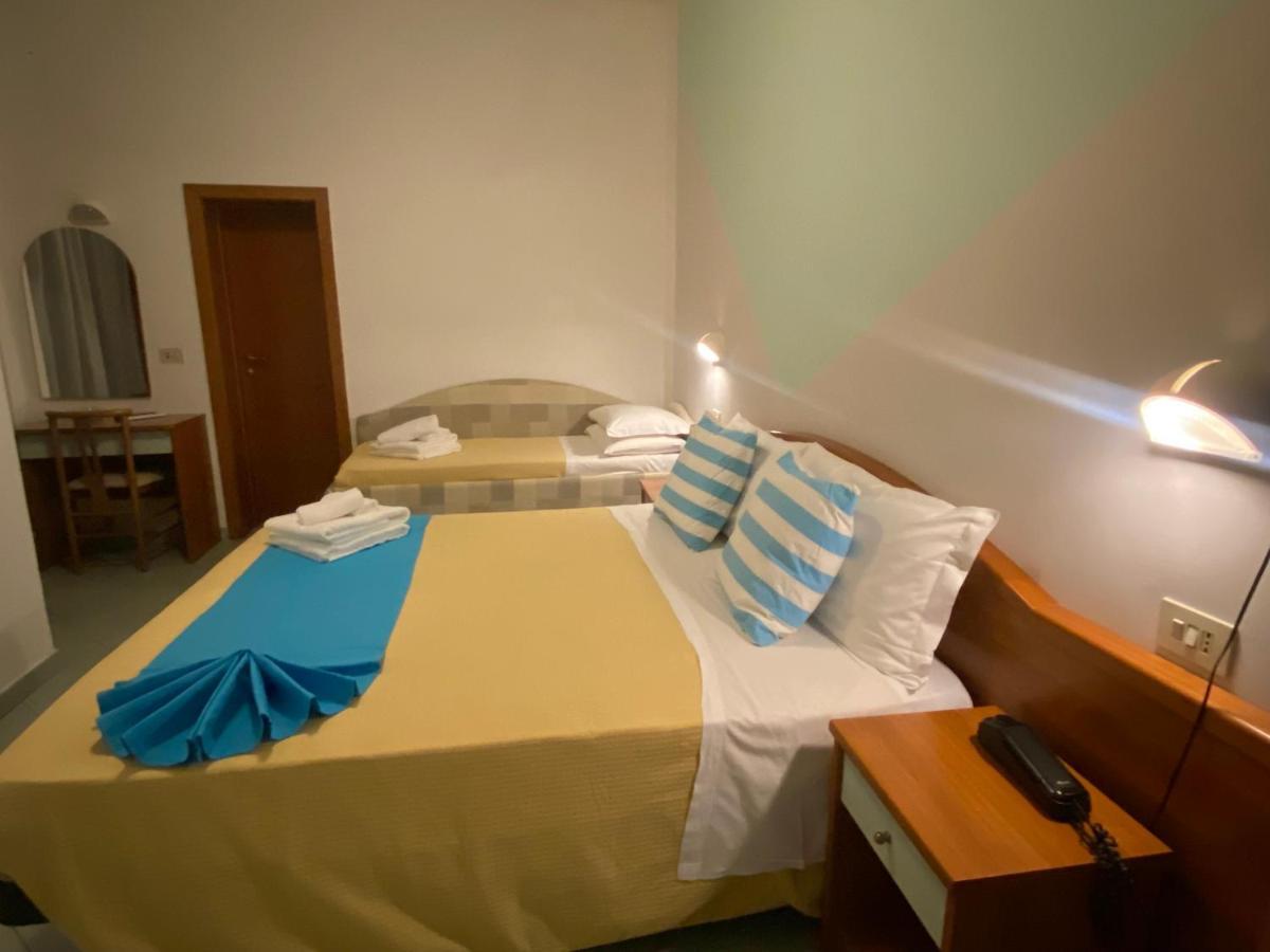 Hotel Villa Caterina ريميني المظهر الخارجي الصورة