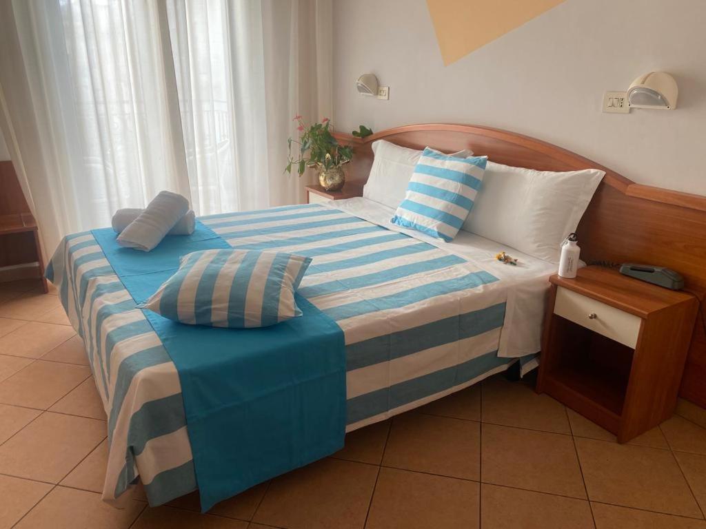 Hotel Villa Caterina ريميني المظهر الخارجي الصورة