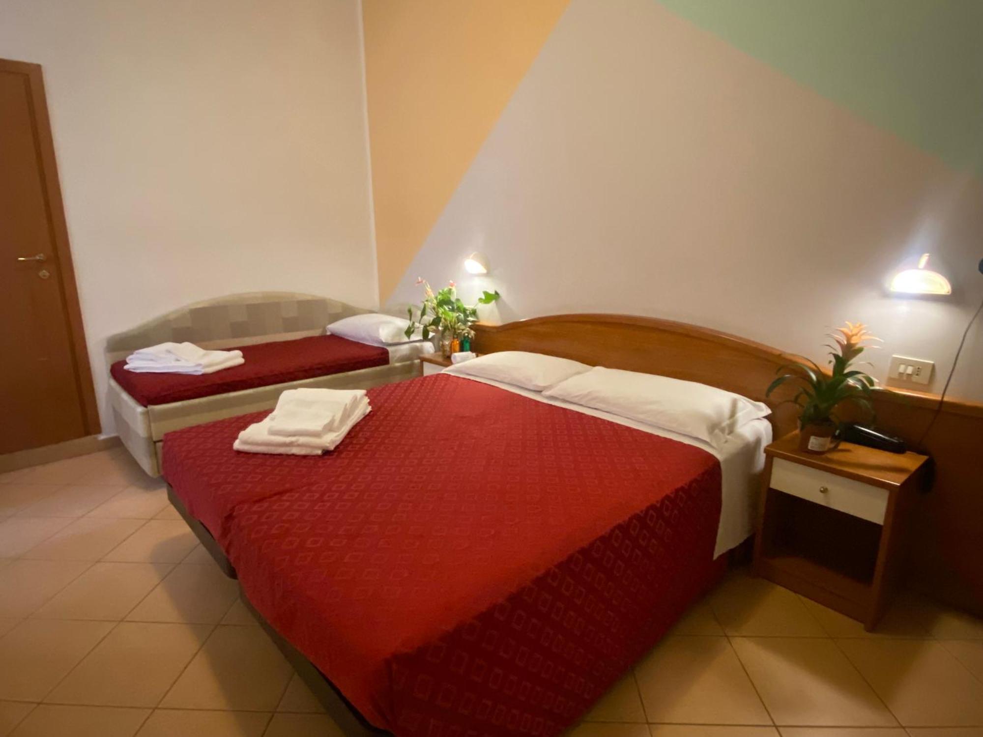 Hotel Villa Caterina ريميني المظهر الخارجي الصورة
