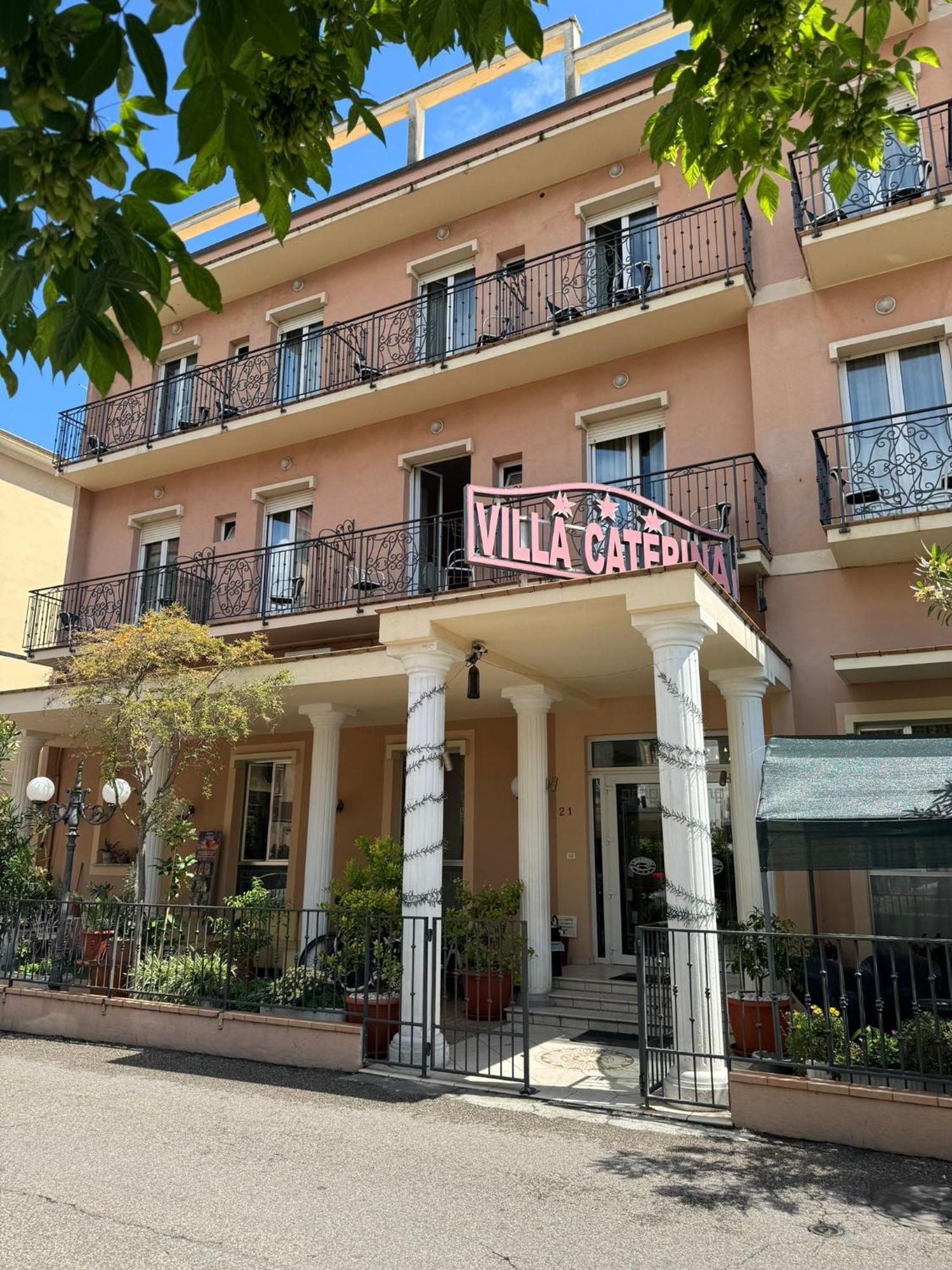 Hotel Villa Caterina ريميني المظهر الخارجي الصورة