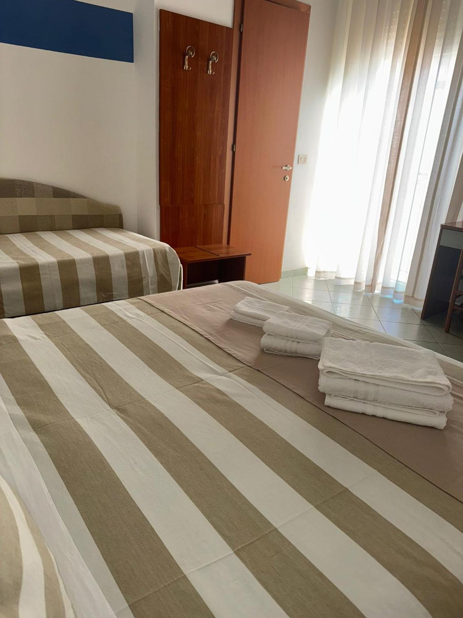 Hotel Villa Caterina ريميني المظهر الخارجي الصورة