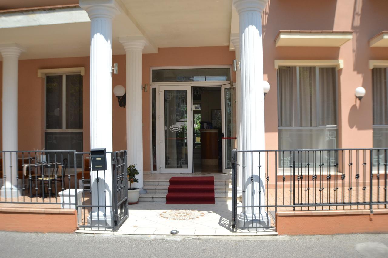 Hotel Villa Caterina ريميني المظهر الخارجي الصورة
